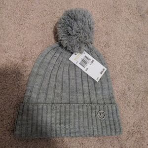 Michael kors winter beanie